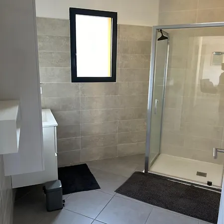 4 Personnes Confort Avec Vue Panoramique Sur *